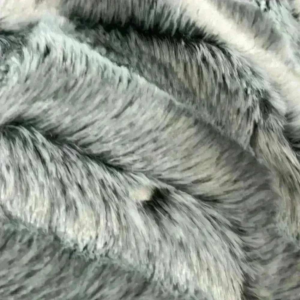 North End faux fur throw new without tags